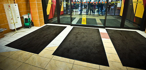 carpets_in_mall